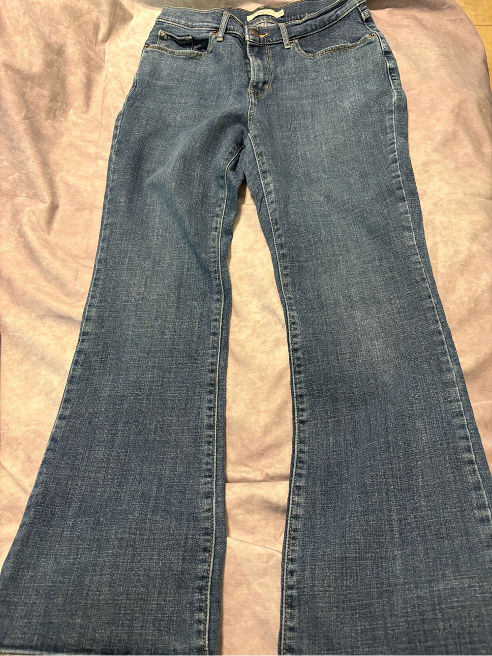 Levi's Women's Wide Leg Jeans in Medium Blue Wash